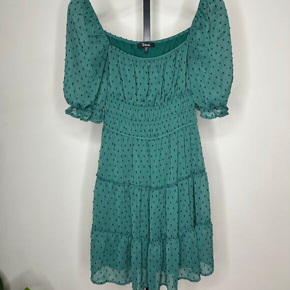 Trixxi green mini dress-Medium-puff‎ sleeves, smocked elastic waist, summer - Picture 1 of 6